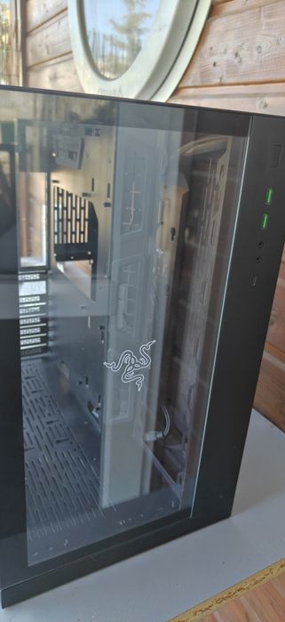 Gabinete Caixa Lian Li O11 Dynamic Razer Edition