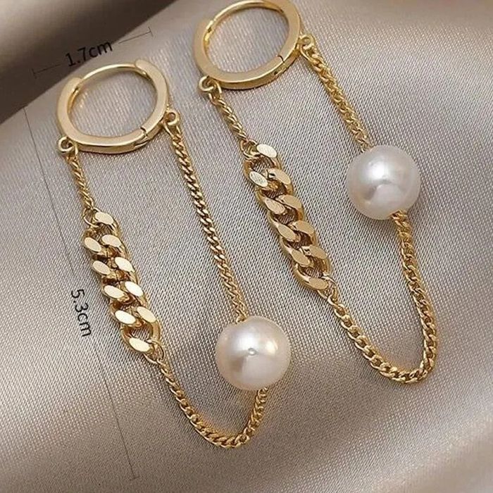 Трендові сережки ланцюжки з перлинами