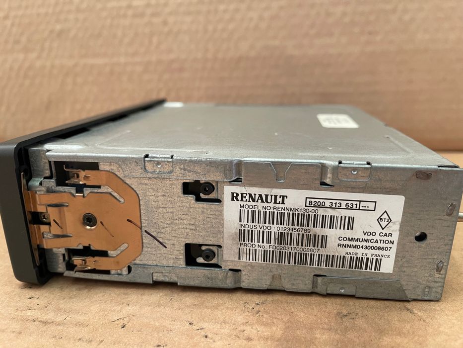 CAIXA DE CD NAVEGAÇAO GPS RENAULT LAGUNA 2 - 8200.313.631