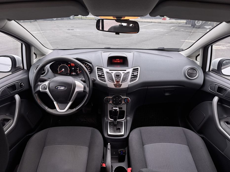 Продам Ford Fiesta 2011