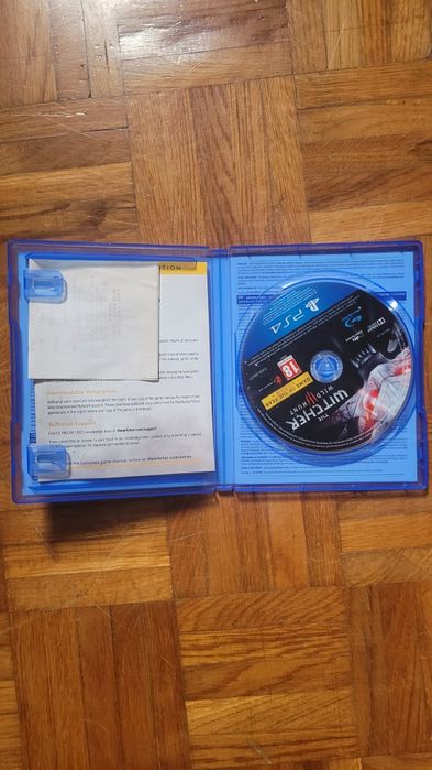 PS4 The Witcher 3 - Wild Hunt
