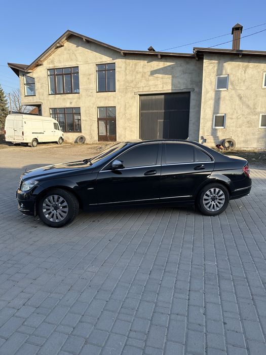 Mercedes-Benz c220 w204 2007 для військового
