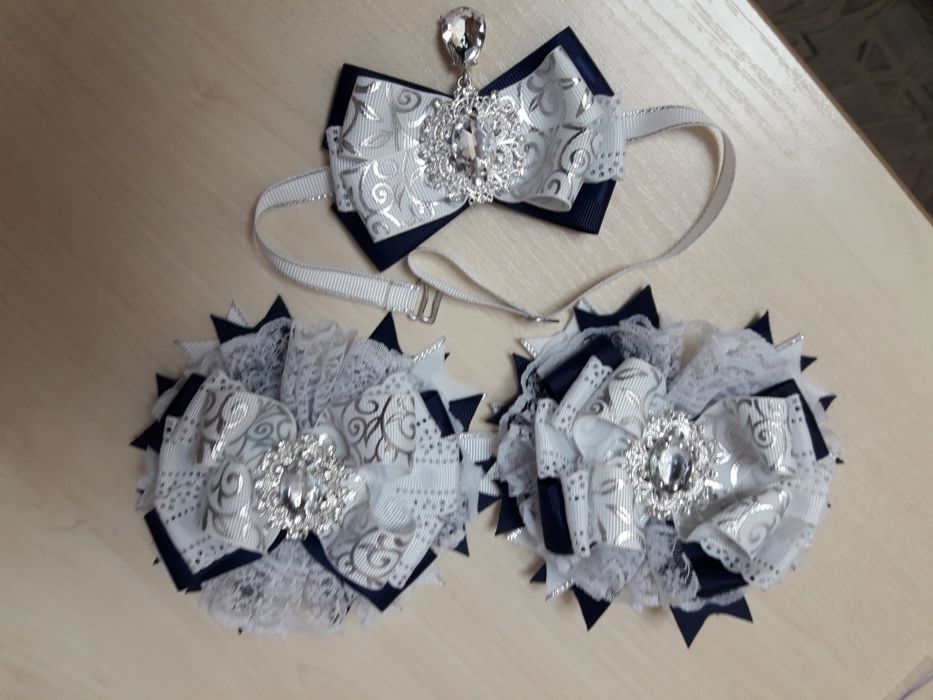 Красивый набор украшений для школьницы