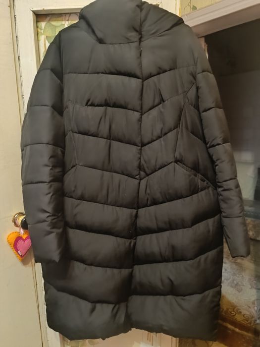 Зимова куртка жіноча тепла