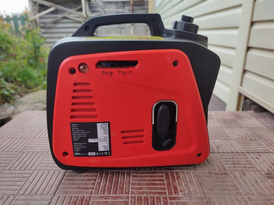 Инверторный генератор Clarke Power IG950D 800W