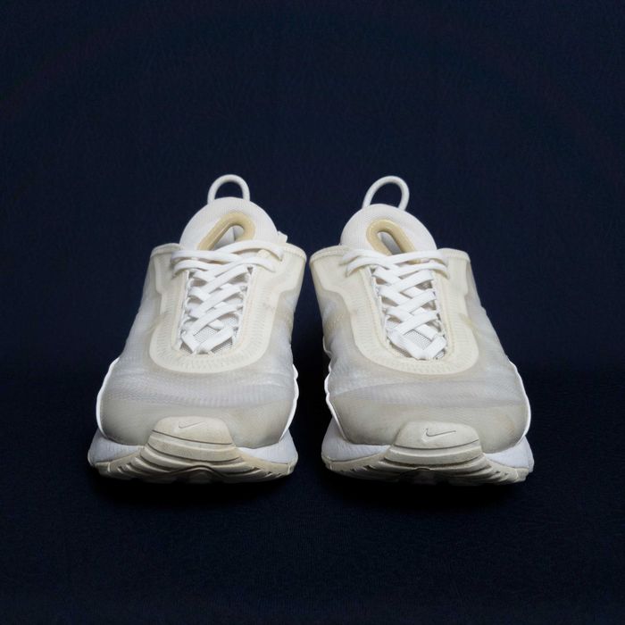 кроссовки Nike Air Max 2090 размер 40,5 стелька 25,5 см.