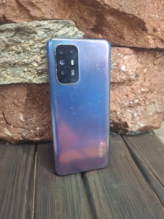 Oppo Reno 5z під заміну дисплея