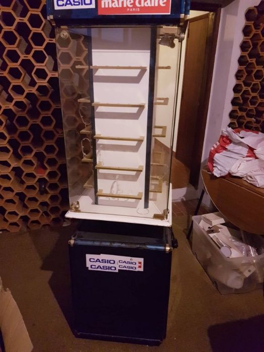 Expositor de Relogios ou outros produtos electrico64729734886659121