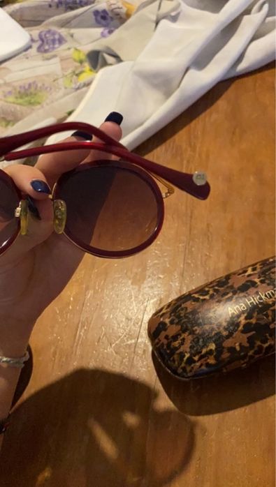 óculos de sol bordeaux, Ana Hickmann
