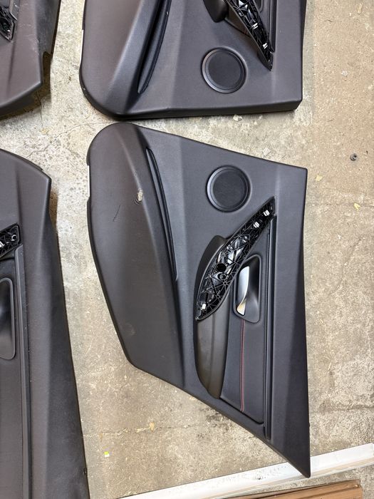 Карти BMW F30 кожа з полоскою