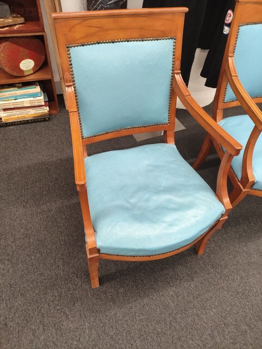 Conjunto de 2 cadeirões