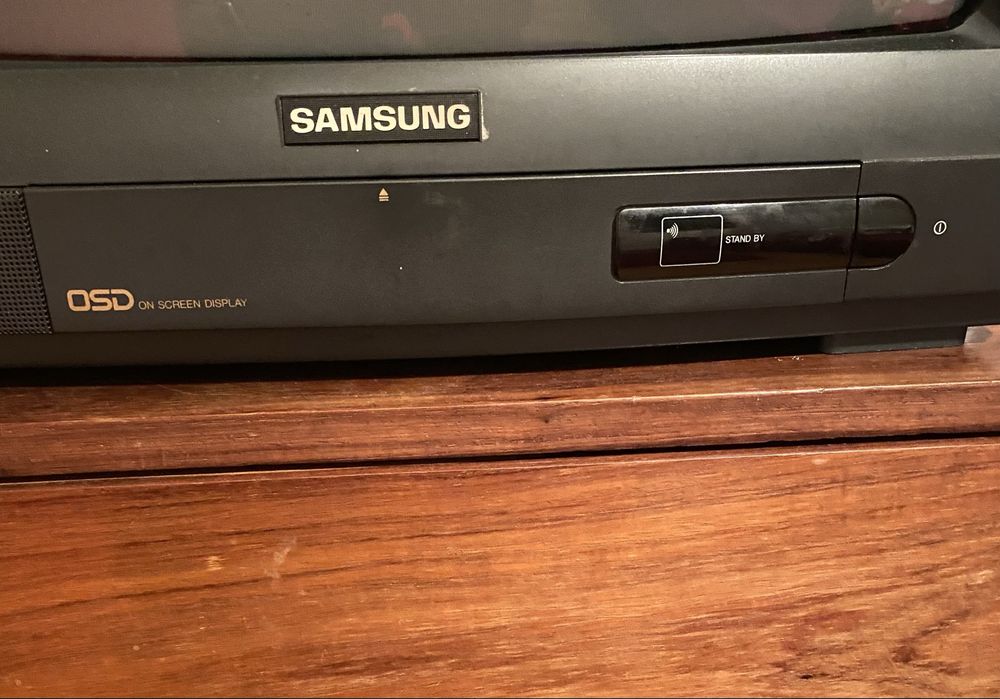 TV Samsung  55cm