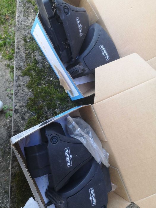 Suportes para barras de tejadilho