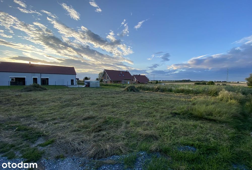 Działka 900 m² Polakowice – prąd, cisza, szybki dojazd do Wrocławia