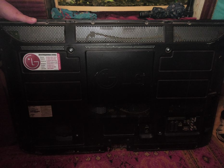 Продам телевизор