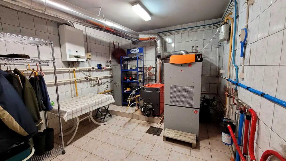 Продається будинок 397м2, 12сот. газ в с. Старі Петрівці, СТ "Дніпро"