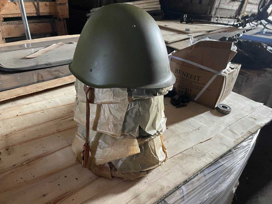 Продам советская каска шлём СШ -68, СШ-60