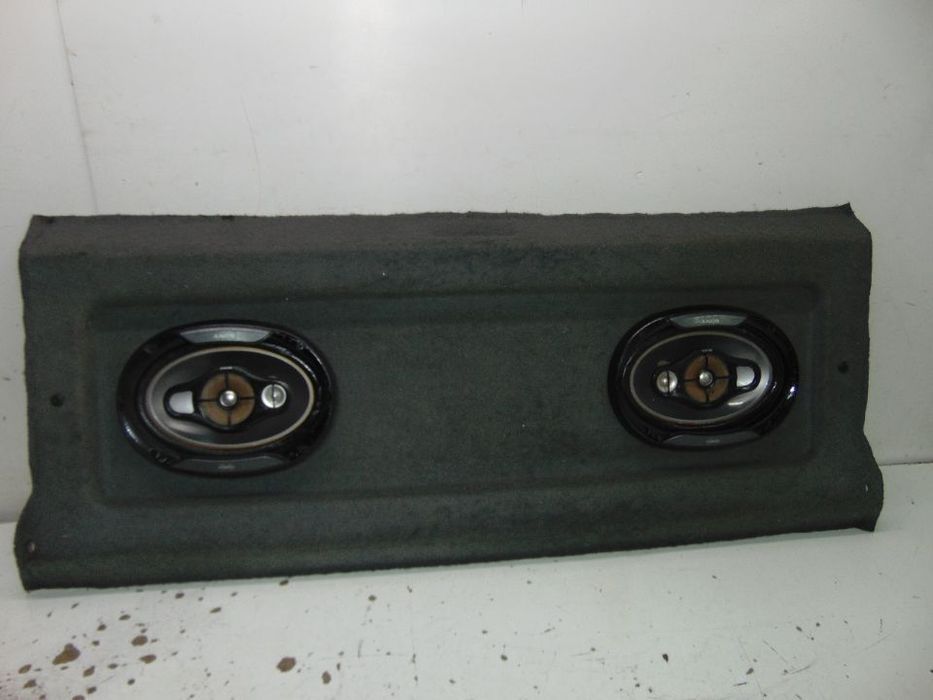 Opel corsa A chapeleira