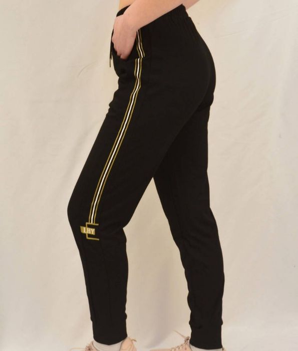 Брюки спортивні жіночі