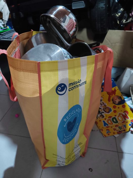 Conjunto de Várias Panelas e tachos