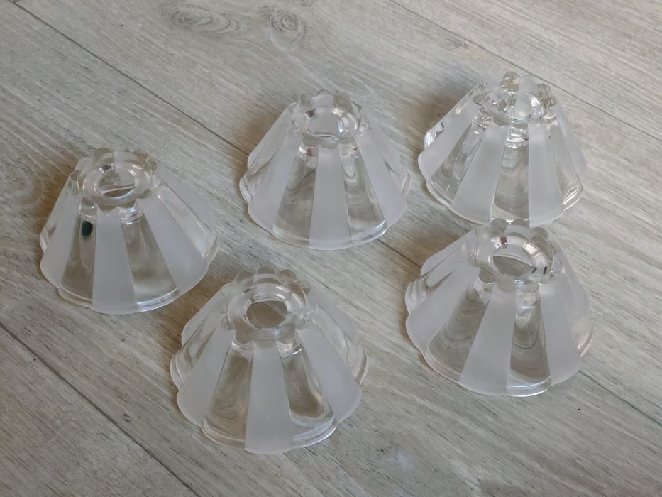 Zestaw 5 szt. kloszy do lampy (średnica 12 cm, otwór 13 mm)