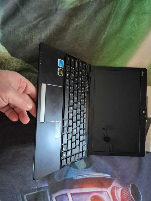 Computador portátil Asus