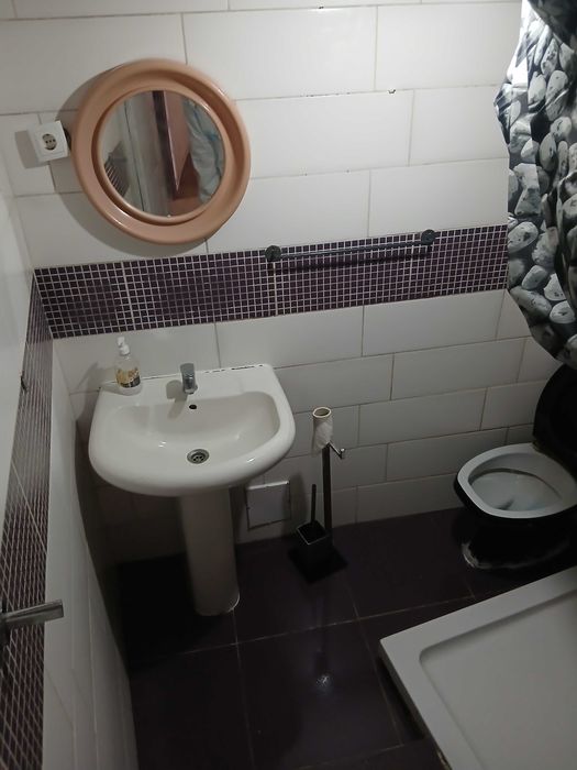 Arrenda-se / Aluga-se T2 Centro S.C.Dão