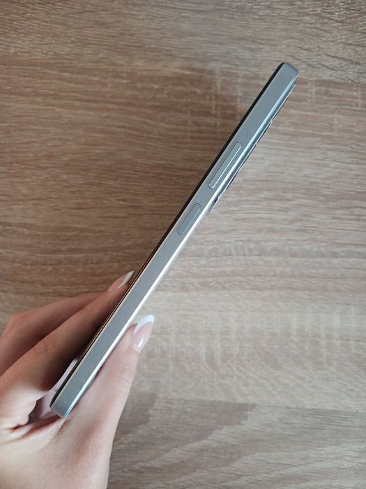 Sprzedam telefon Oppo A79 5G