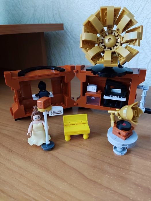 Конструктор Лего Lego  Sluban Creator Antique Граммофон Шарманка Патеф