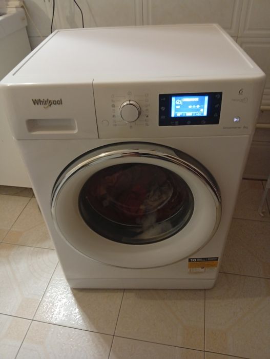 Пральна машина  б у стиральна машинка Whirlpool 8кг