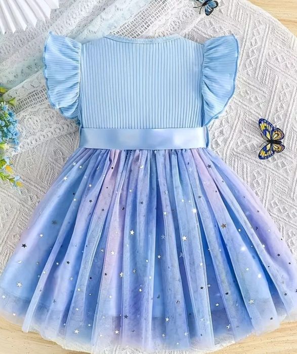 Nowa sukienka z tiulem