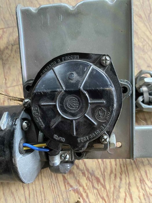 Привід склоочисника ГАЗель 70.5205