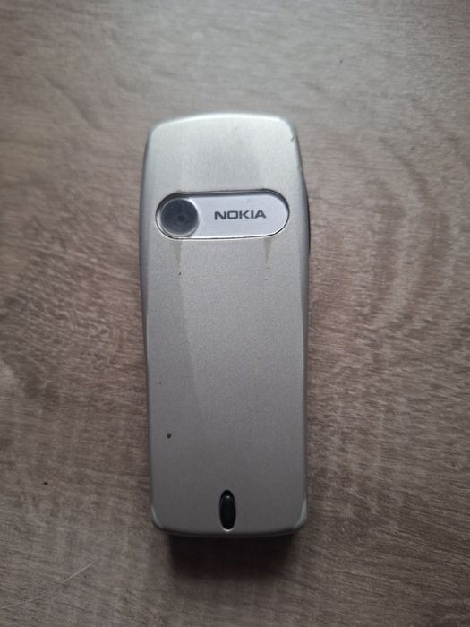 Телефон nokia б/у