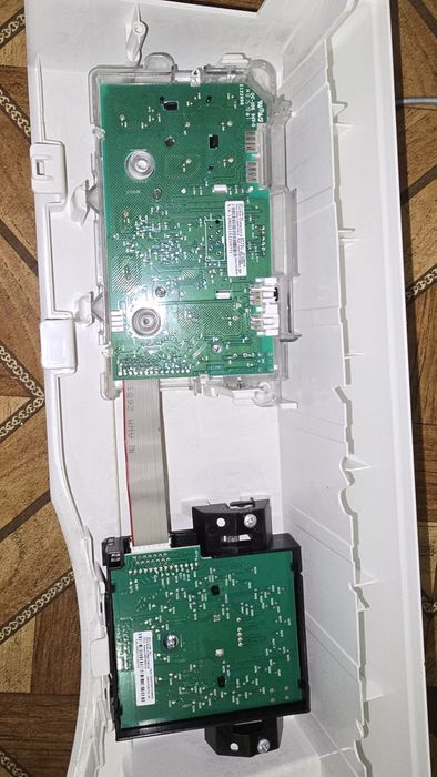 Запчастини з пральної машини ELECTROLUX