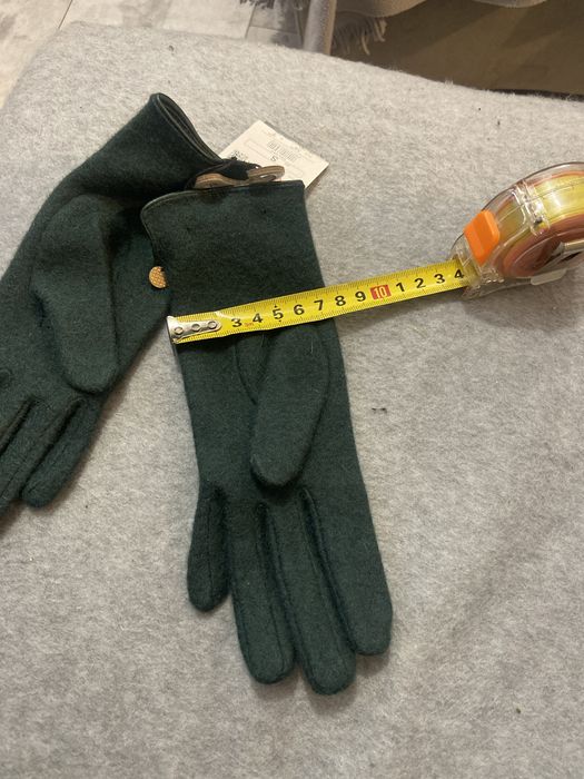 Nowe wełniane eleganckie rękawiczki S