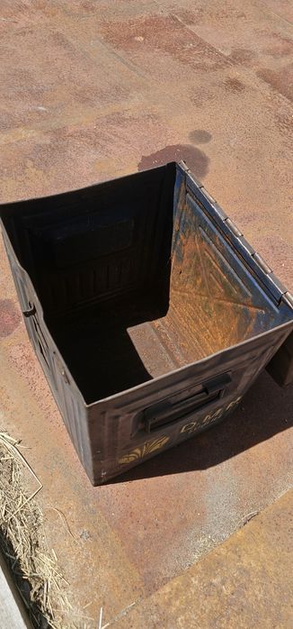 Skrzynka metalowa