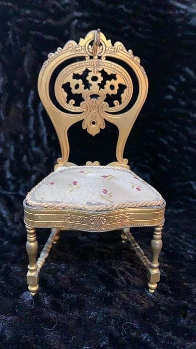 Expositores relogios de bolso em prata