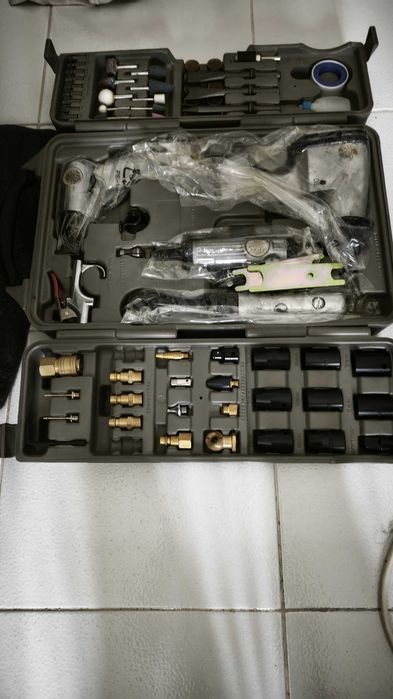 Kit de Ferramentas Pneumáticas de 71 peças