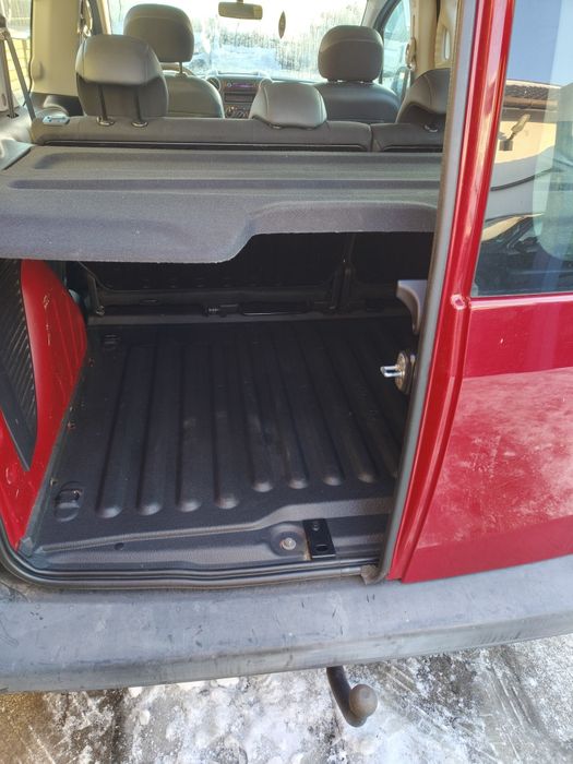 Citroen Berlingo 1.6 bezyna 2009 r.