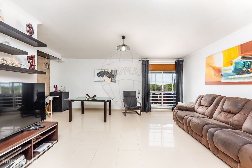 Apartamento T2 para venda — Seixal, Arrentela E Aldeia De Paio Pires, Setúbal