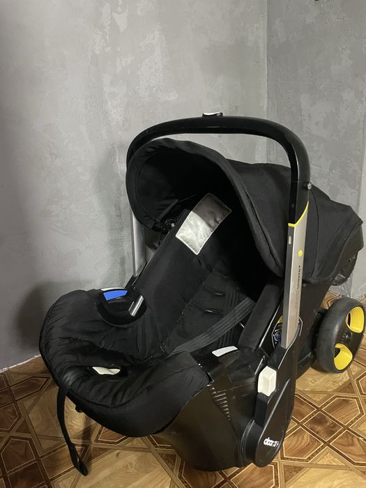 Автокрісло коляска Doona +