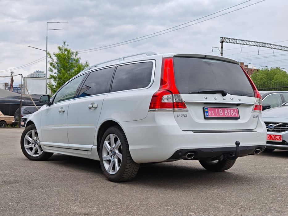 Volvo V70 III Facelift SUMMUM 2016 2.0 D4 автомат ВІДЕО