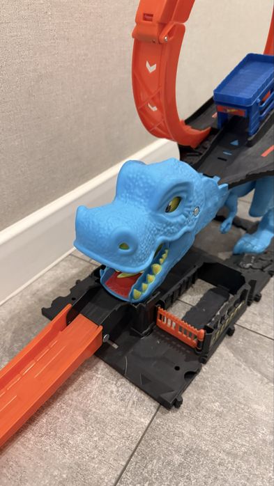 Трек для машинок Hot Wheels