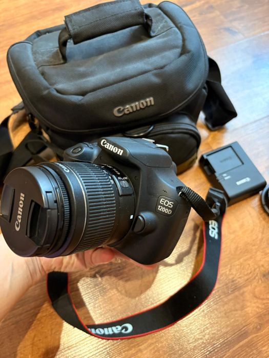 Aparat Canon 1200d