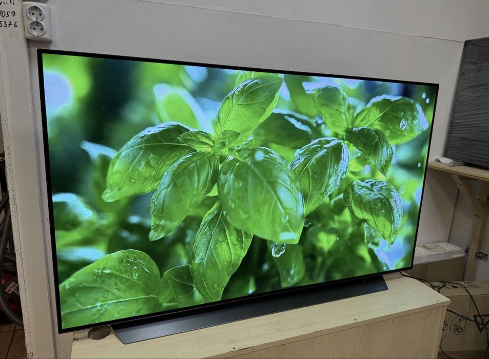 Телевізор 55 дюймів LG OLED55CX9LA 4K звук 40 вт 120Hz HDMI 2.1