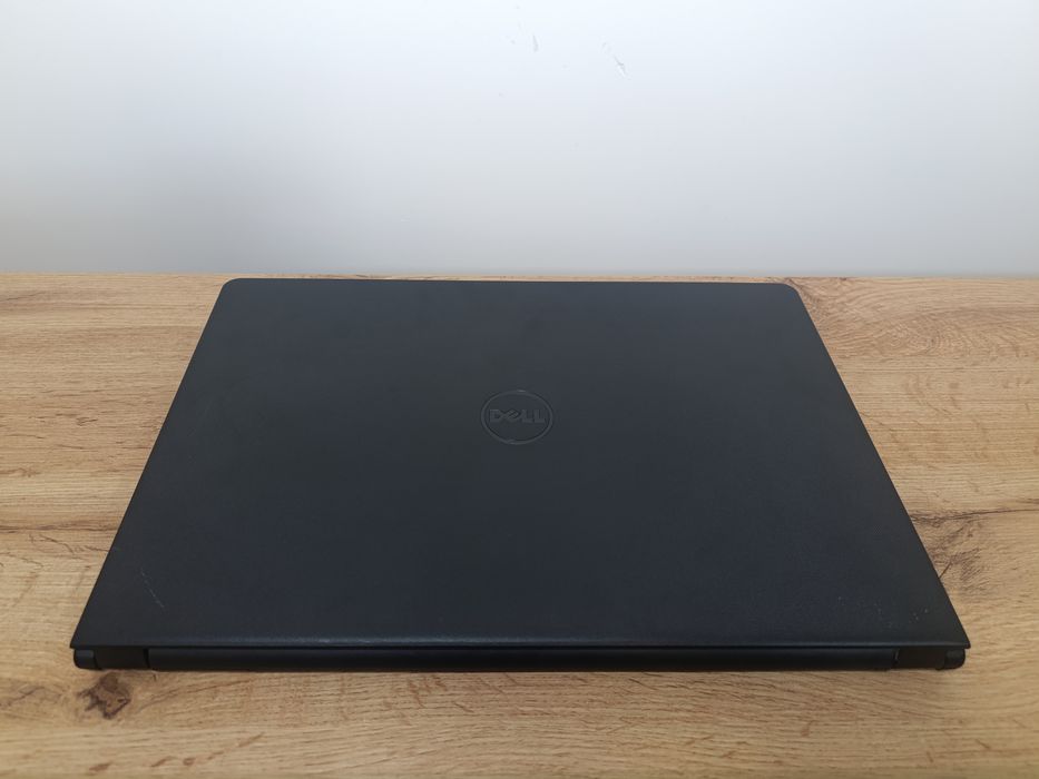 15'6 Dell Inspiron 3567/i3-6006U/SSD 128GB/8GB DDR4/Батарея 10% зносу