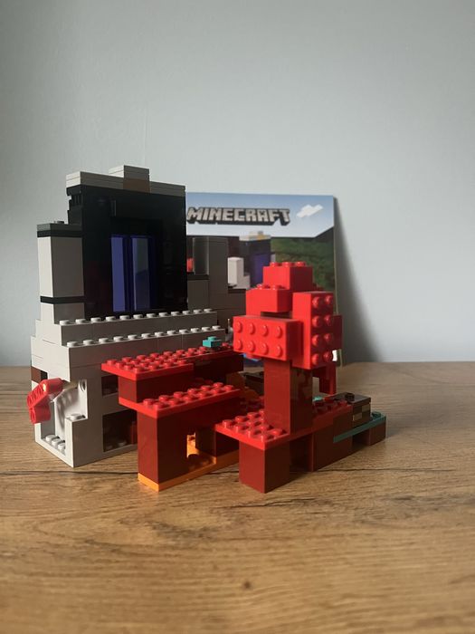 Lego minecraft 21172