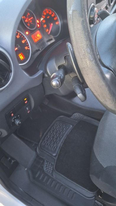 Peugeot Partner 1.6  cx. automática