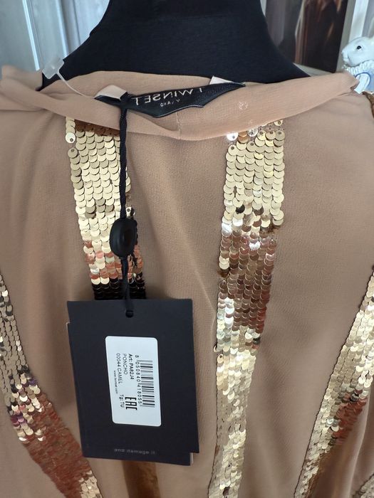 Narzutka Twinset rozm. Uniwersalny- nowa