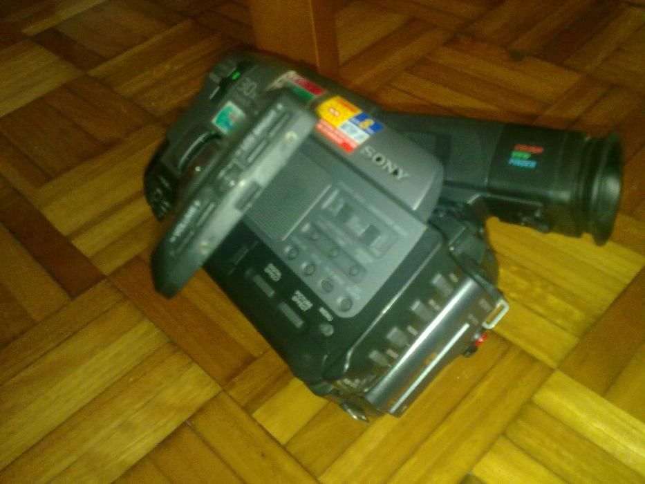 Máquina de filmar Sony Handycam